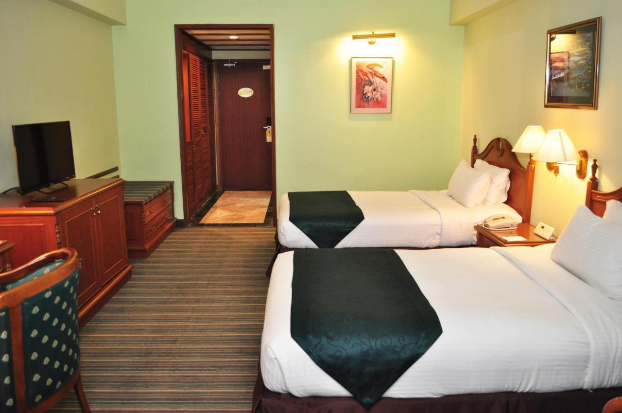 Mulia Hotel Bandar Seri Begawan Exterior foto